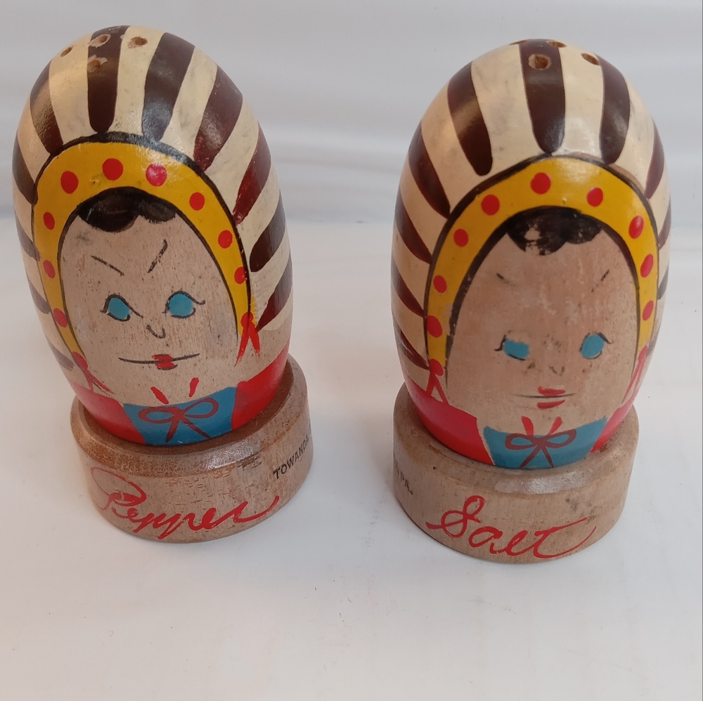 Vintage wood salt and pepper shakers